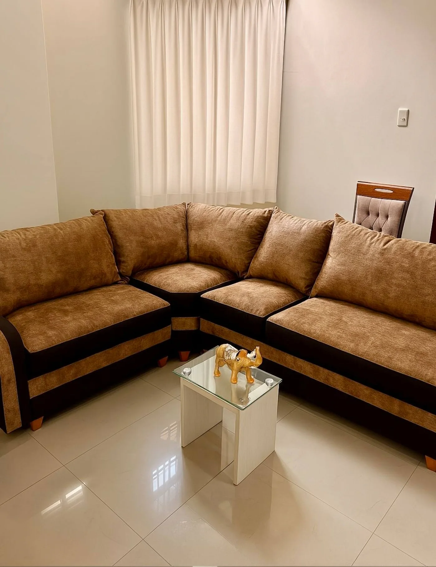 Mueble esquinero de la sala